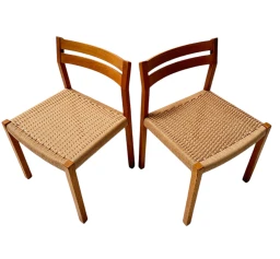 Set of 12 Mid-Century Modern 401 Dining Room Chairs by Niels Otto Møller, 1970s